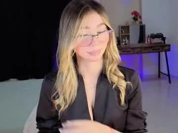 amelieaxie on Chaturbate