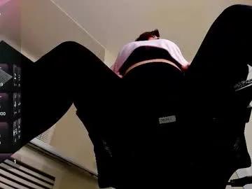 ana_mills on Chaturbate