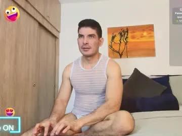 andrewstelee on Chaturbate