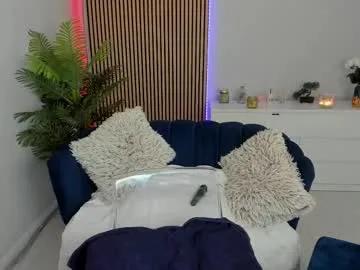 angel_wow_ on Chaturbate