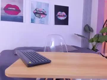 angela_donnato — GOAL: Oil in my soles..77 [997 tokens remaining] 