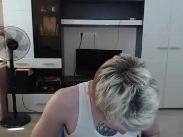 angryzan on Chaturbate