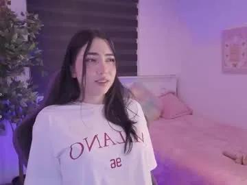 anniebrie on Chaturbate