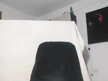 apoloblackbig on Chaturbate