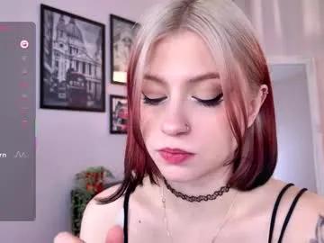 arielabradberry on Chaturbate
