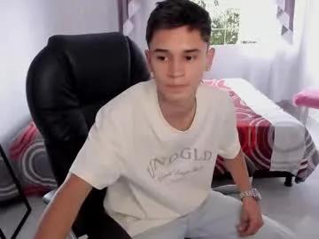 aron_boyy on Chaturbate