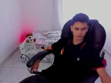 aron_boyy on Chaturbate