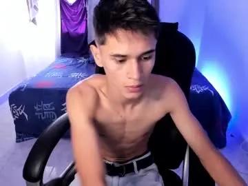 aron_boyy on Chaturbate