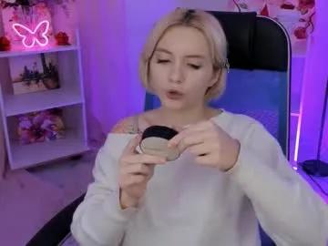 aurorawrenfield on Chaturbate