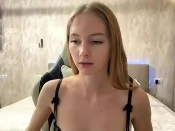 autumnroginson — GOAL '' Oil on cute boobs''  Hey, i'm Annie! let's make some fun, my PVT is open!  #shy #new #18 #blonde #skinny [222 tokens remaining]