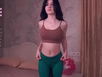 aveloria on Chaturbate