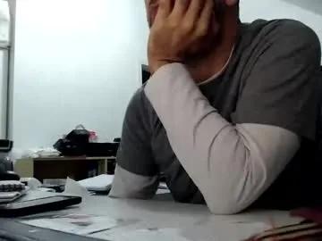 aylinniyerim on Chaturbate