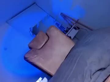 azulawitch on Chaturbate