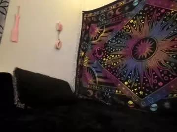 badgrljade on Chaturbate