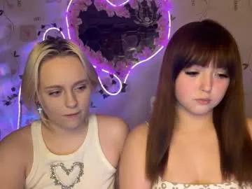 bella_and_alice on Chaturbate