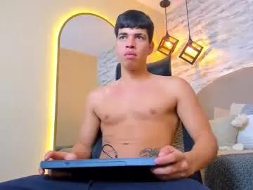 benjamin_more on Chaturbate