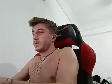 blondebat on Chaturbate