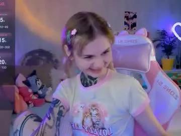 britney_lynch on Chaturbate