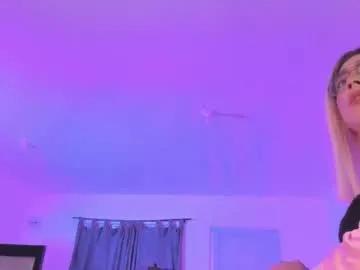 camii_desire on Chaturbate