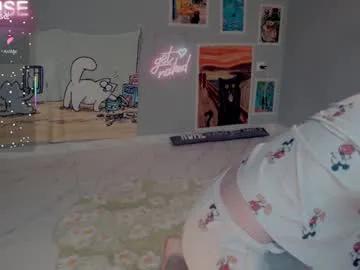 careful_i_bite on Chaturbate