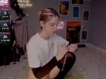 careful_i_bite on Chaturbate