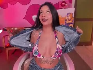 charming_snake_ on Chaturbate