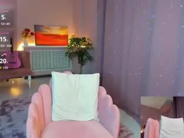 cherry_lexi on Chaturbate