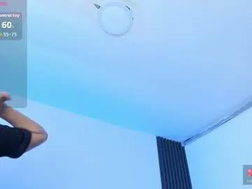 chiqui_milk1 on Chaturbate