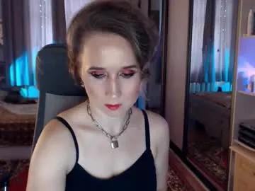 classyinna on Chaturbate