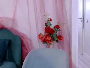 classytinna on Chaturbate