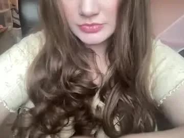 clementinethemilkmaid on Chaturbate