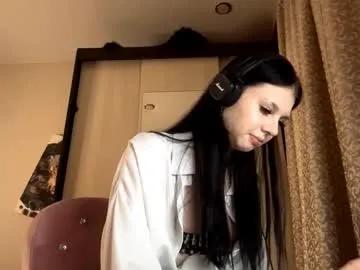 constancefeusier on Chaturbate