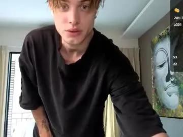 cryptongood on Chaturbate