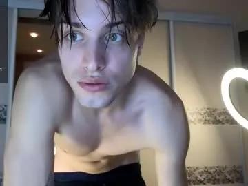 cryptongood on Chaturbate