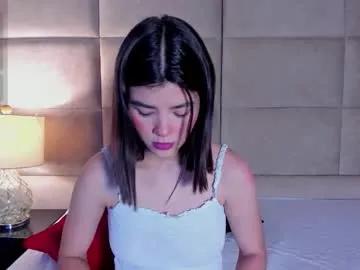 crystalsync on Chaturbate