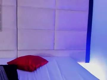 crystalsync on Chaturbate