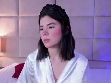 crystalsync on Chaturbate