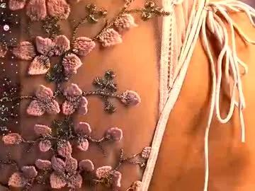 cynthiawest on Chaturbate