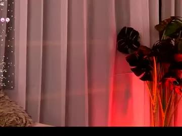 cynthiawest on Chaturbate