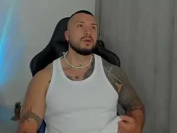 dave_max93 on Chaturbate