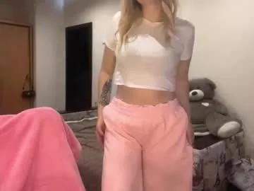 deonnagarn on Chaturbate