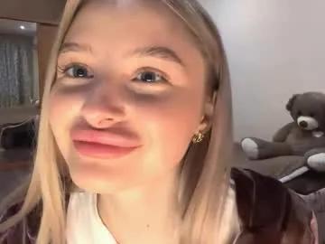 deonnagarn on Chaturbate