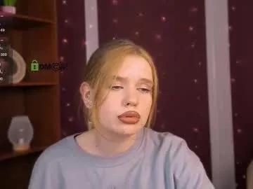 dora_di1 — 'CrazyTicket': Hidden Cam show in progress. striptease in underwear. Tip 250 tokens to see the show.  Type /cmds to see all commands.