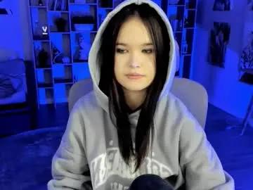 elainebeness on Chaturbate