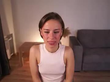 elannand on Chaturbate