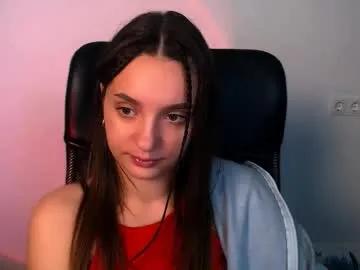 elizsun — Goal: take off my yelow shirt #young #lovense #pregnant #british #bigboobs  - Next Goal: Show Boobs(.)(.)