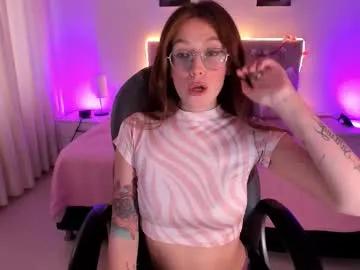 emily_warren__ on Chaturbate