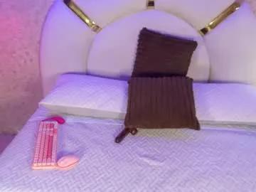 emy_rosse25 on Chaturbate