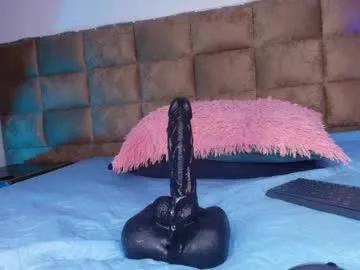 estrella_hanks_ on Chaturbate