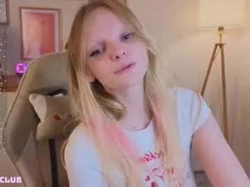 evangel1ne on Chaturbate